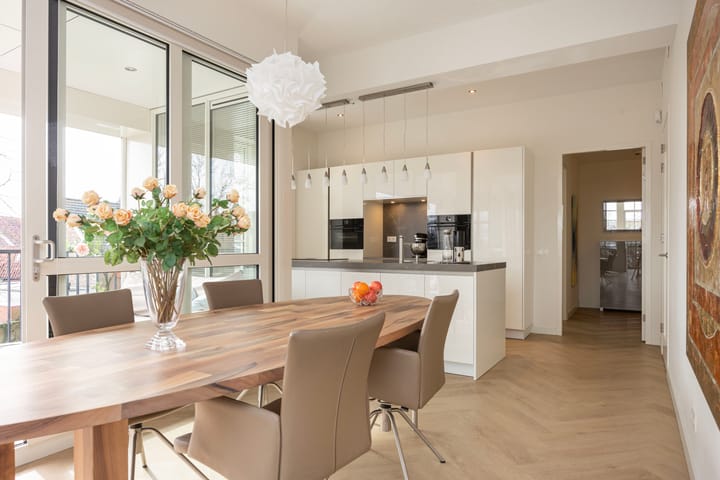 Photo 19 of Oostwal 32-A