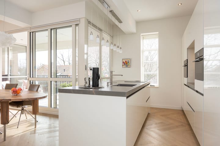 Photo 20 of Oostwal 32-A