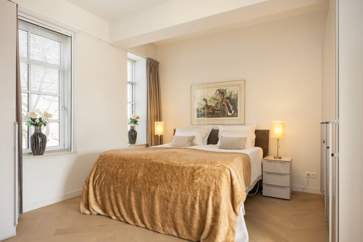 Photo 23 of Oostwal 32-A