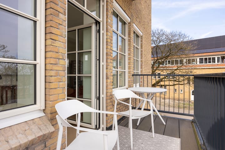 Photo 30 of Oostwal 32-A