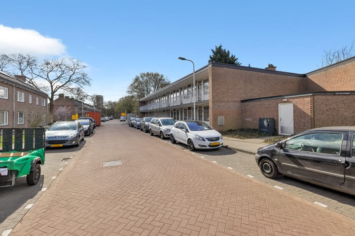 Foto 3 van Thomas van Aquinostraat 17