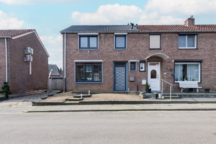 Foto 1 van Dr. Philipsstraat 37