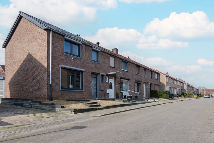 Foto 2 van Dr. Philipsstraat 37