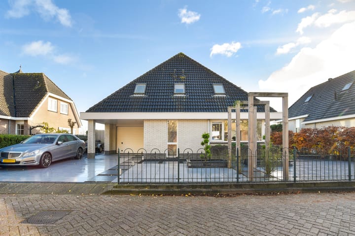 Foto 38 van Bereklauw 60