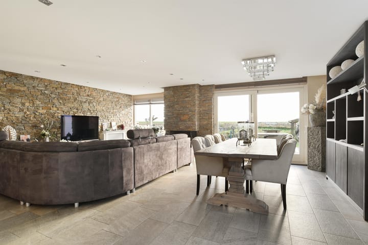 Foto 6 van Bereklauw 60