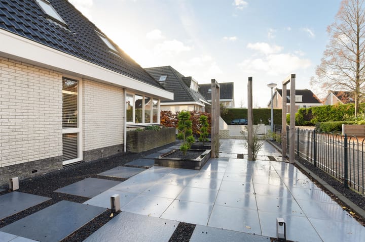 Foto 28 van Bereklauw 60