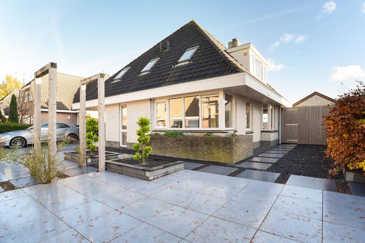 Foto 29 van Bereklauw 60