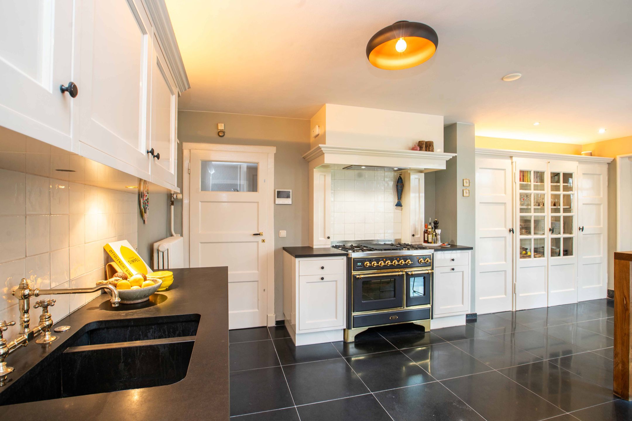 Photo 15 of Bredaseweg 247