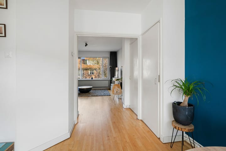 Foto 10 van Ferdinand Bolweg 67