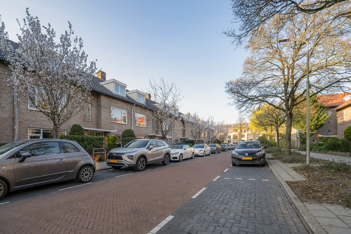 Foto 22 van Ferdinand Bolweg 67