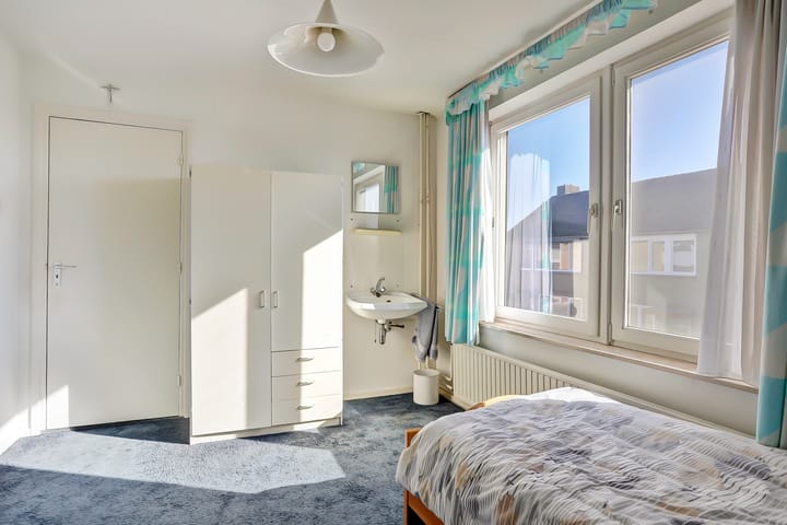 Photo 38 of Johan Friso-laan 11-A