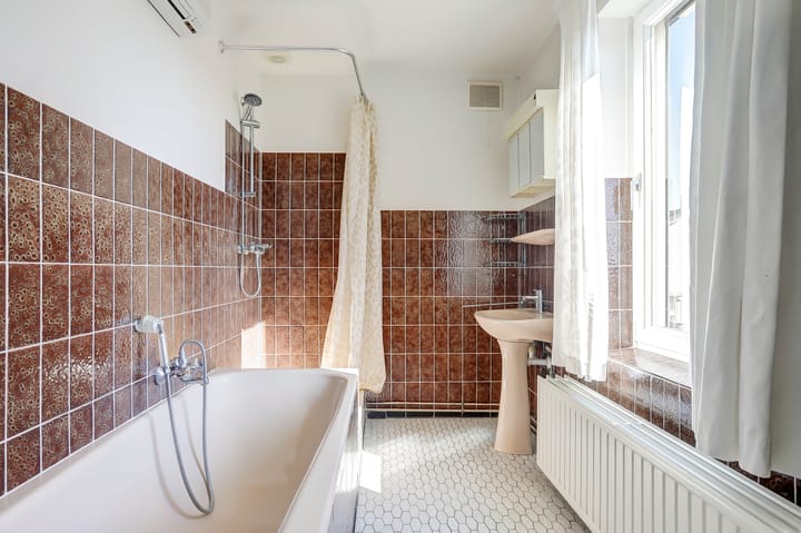 Photo 44 of Johan Friso-laan 11-A