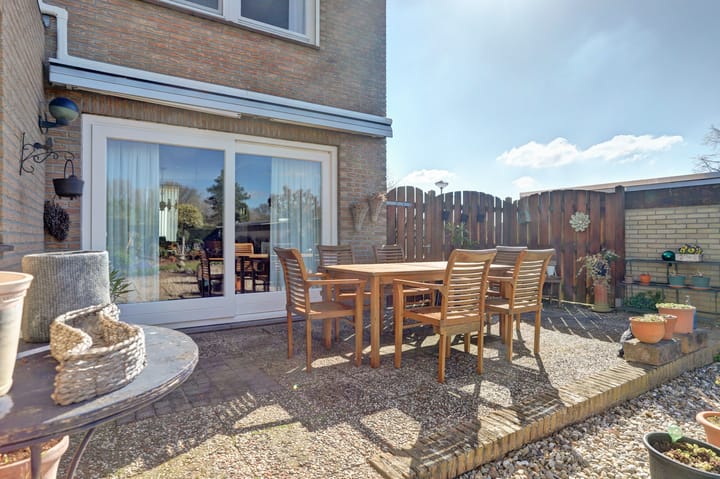 Photo 51 of Johan Friso-laan 11-A