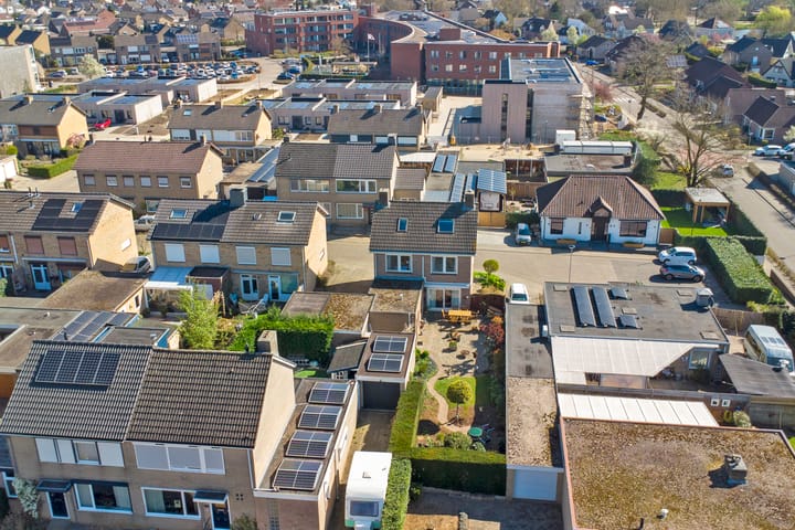 Photo 62 of Johan Friso-laan 11-A