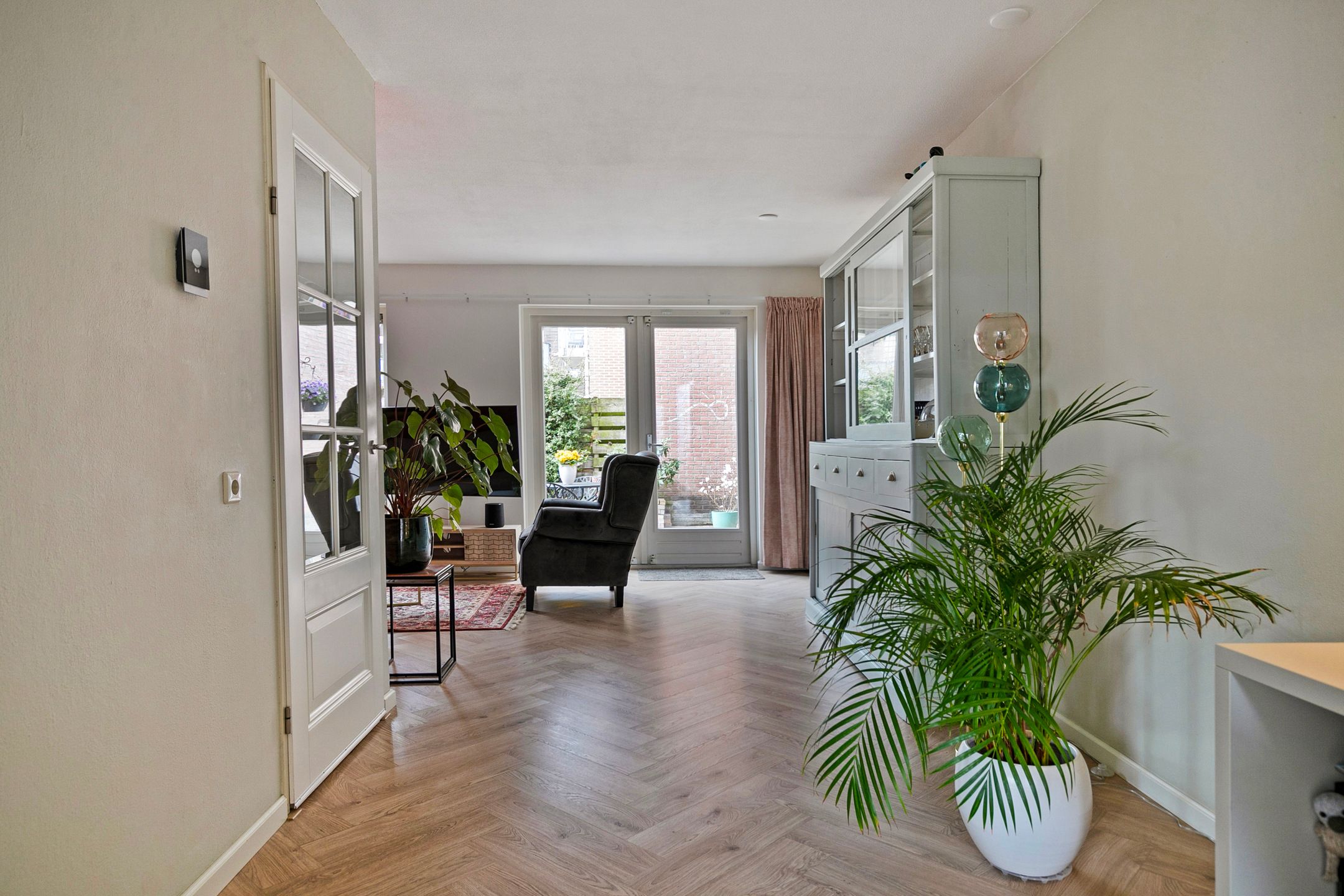 Foto 6 van Dorpsplein 3