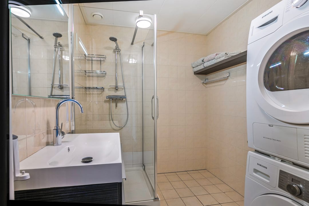 Foto 17 van Dorpsplein 3