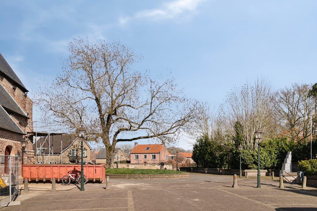 Foto 37 van Dorpsplein 3