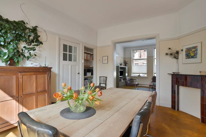 Foto 3 van Robert Regoutstraat 56