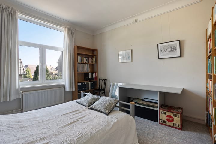 Photo 18 of Robert Regoutstraat 56