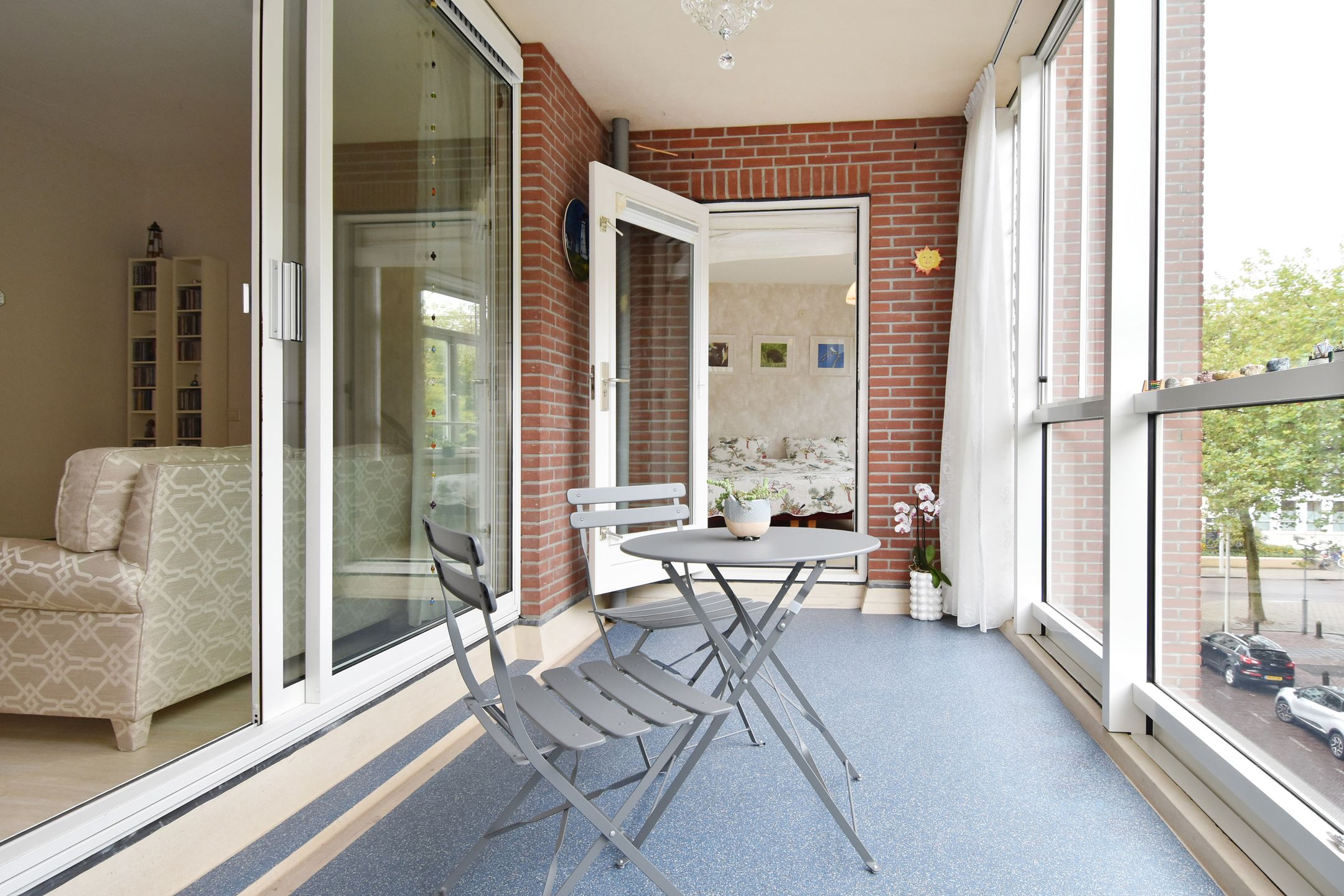 Foto 18 van Burgemeester De Monchyplein 150