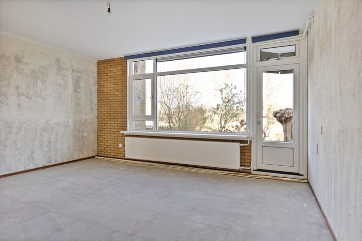 Foto 2 van Midscheeps 90