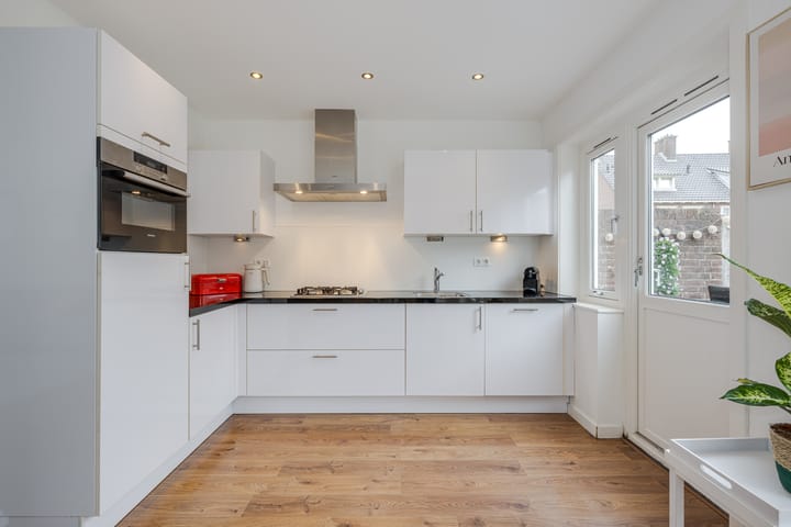 Foto 18 van Prins Bernhardlaan 18