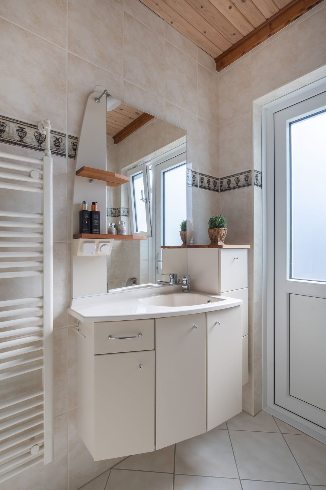 Foto 41 van Leeuwerikstraat 143