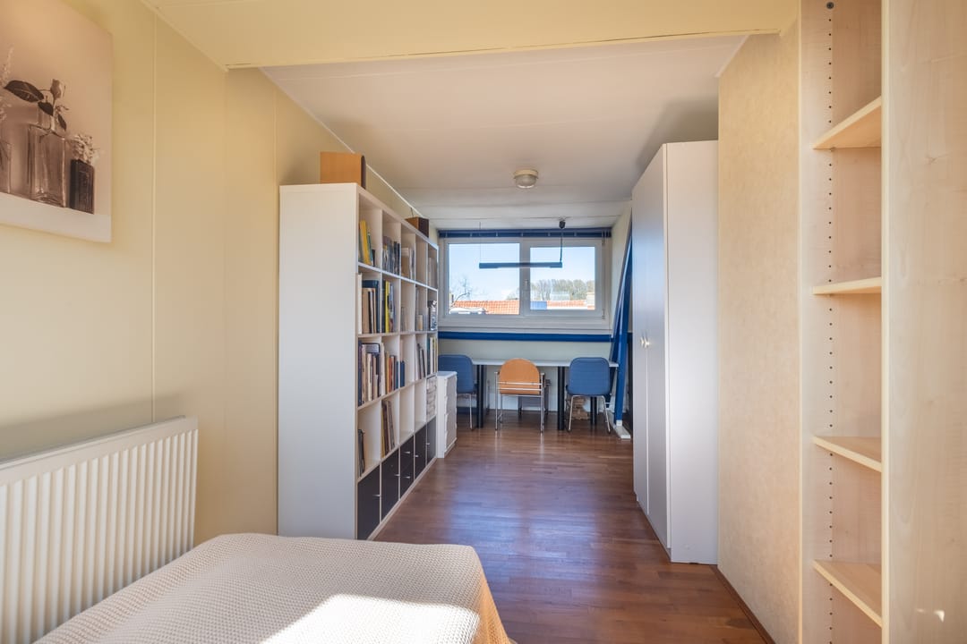 Foto 47 van Leeuwerikstraat 143