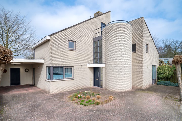 Brahmsstraat 10