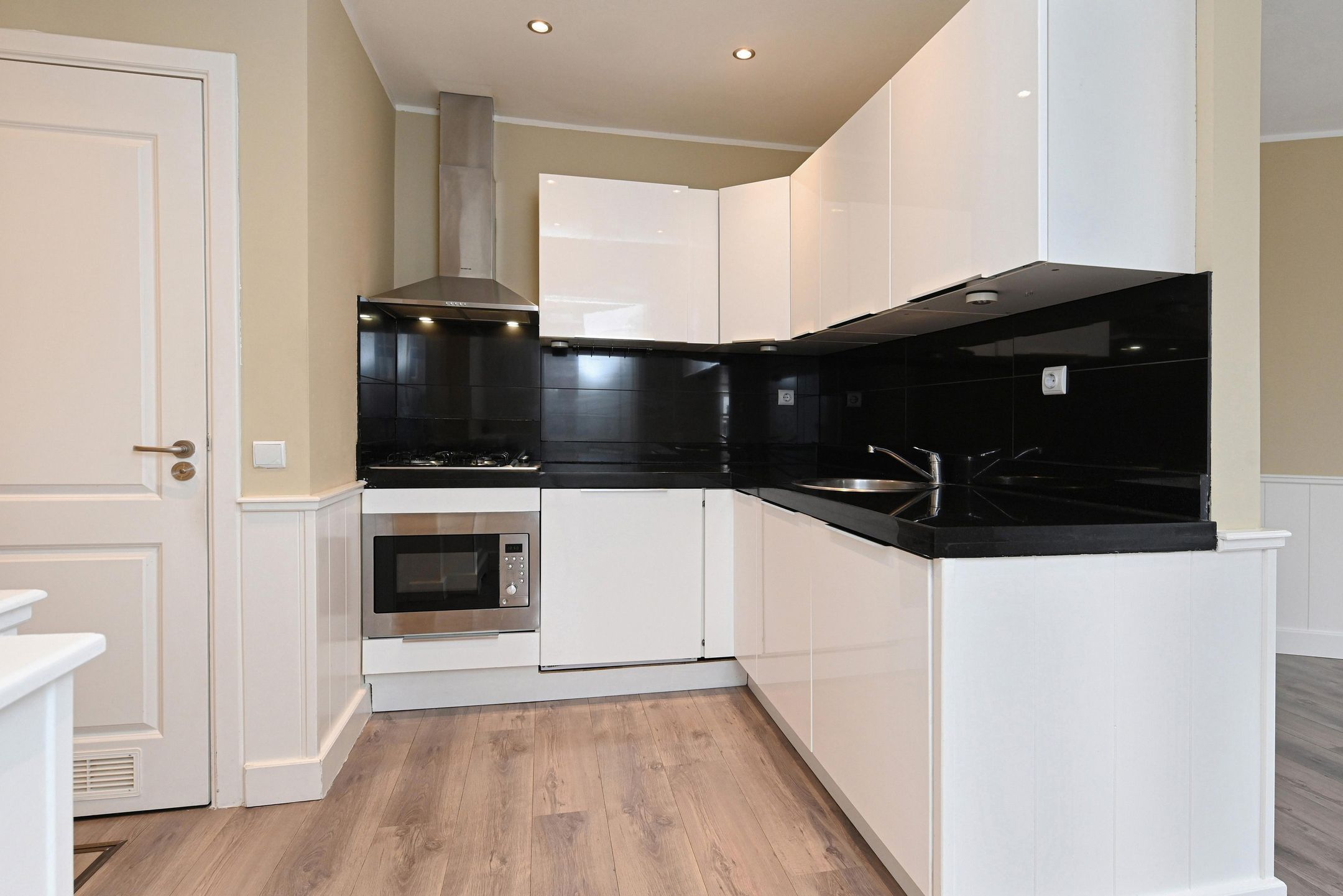 Foto 15 van Rijswijkseweg 444