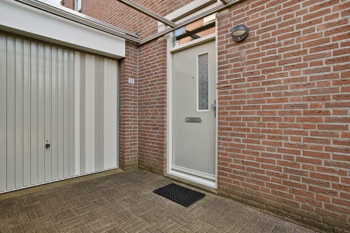 Photo 3 of Dokter H.J. Jagerstraat 32