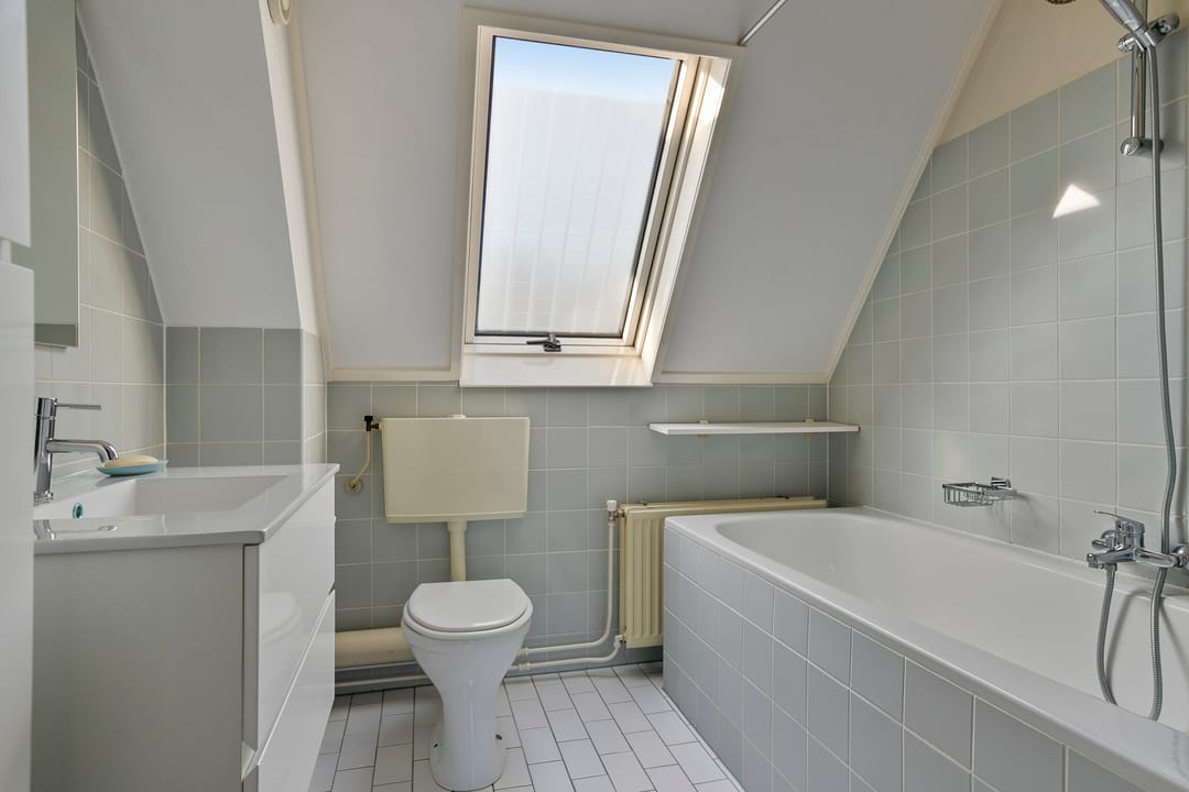 Photo 17 of Dokter H.J. Jagerstraat 32