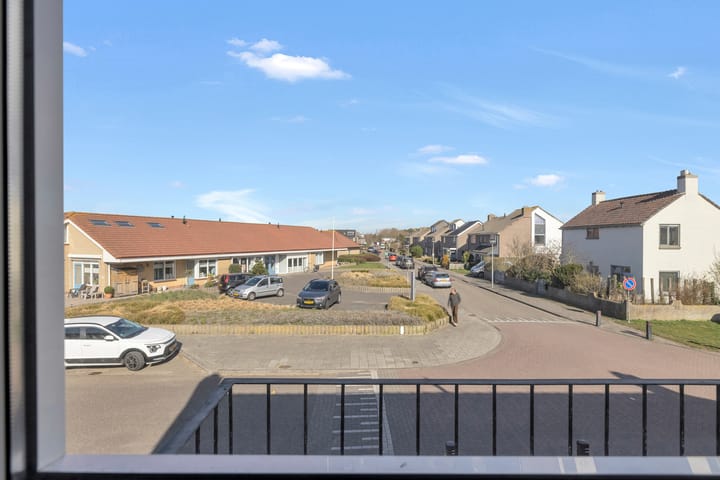 Photo 4 of Stuijvezandeweg 21