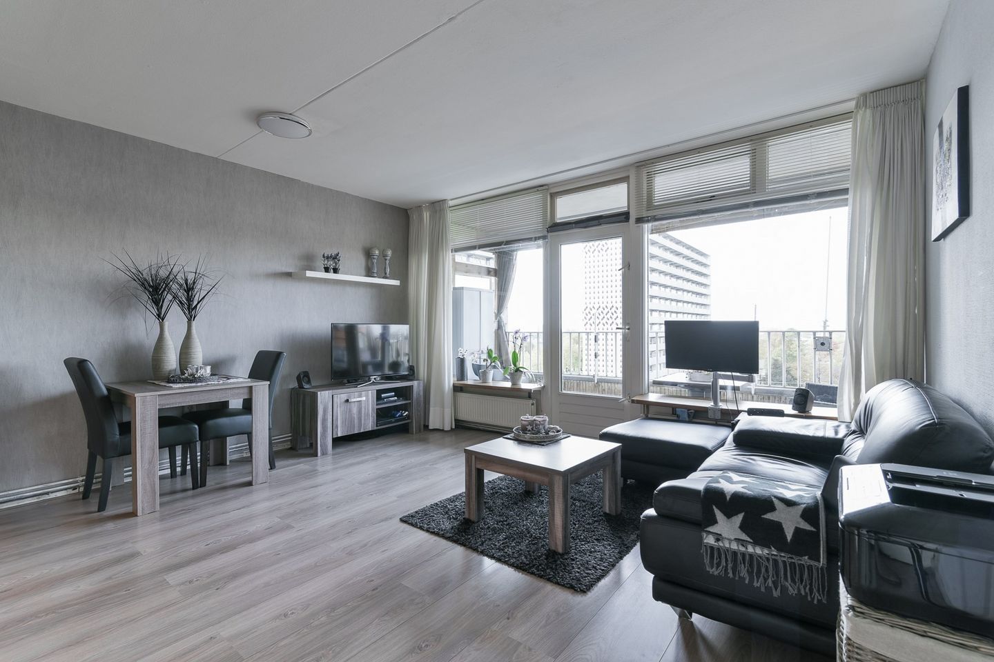 Foto 1 van Tjaarda 354-A