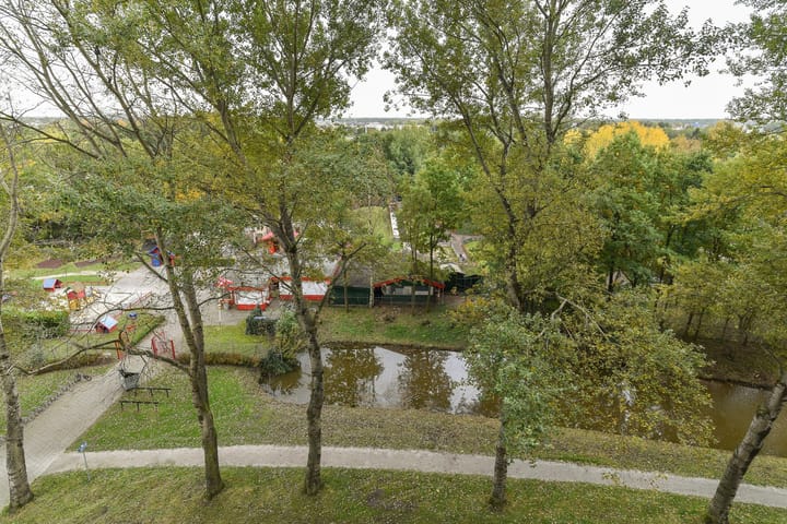 Foto 13 van Tjaarda 354-A