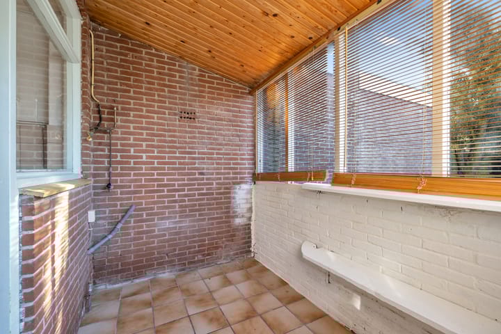 Foto 14 van Stuijvezandeweg 21