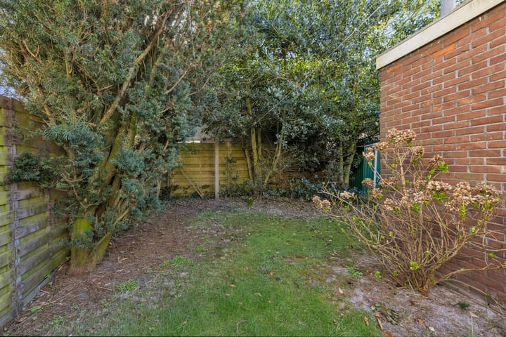 Foto 37 van Stuijvezandeweg 21