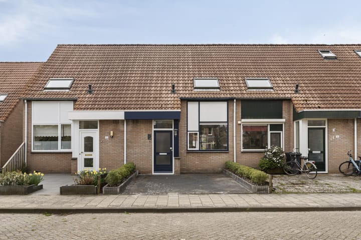 Bekijk foto van Pieter Lieftincklaan 14