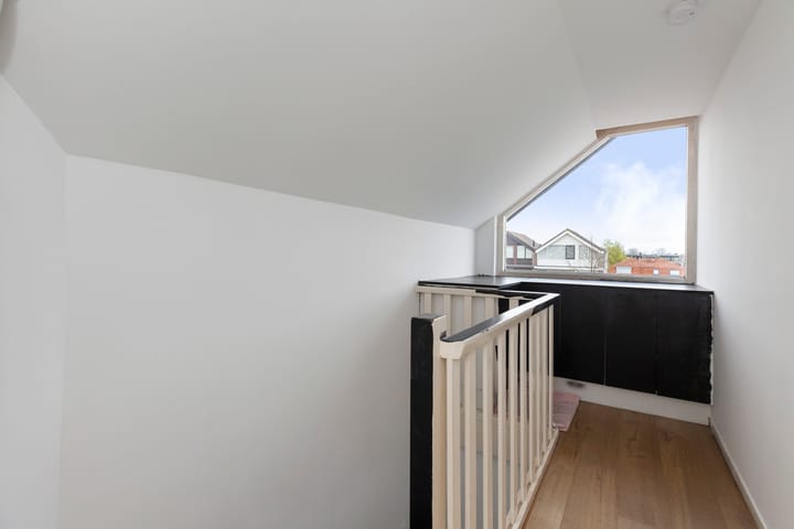 Foto 30 van Jan van Hoofstraat 31