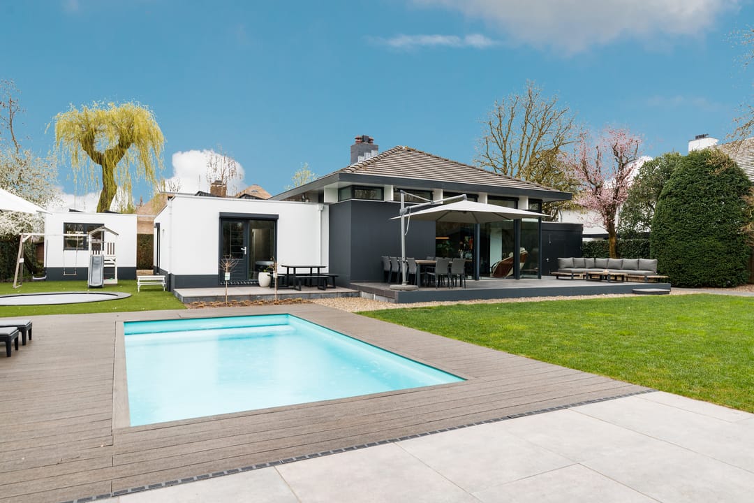 Photo 1 of Meindert Hobbemalaan 27