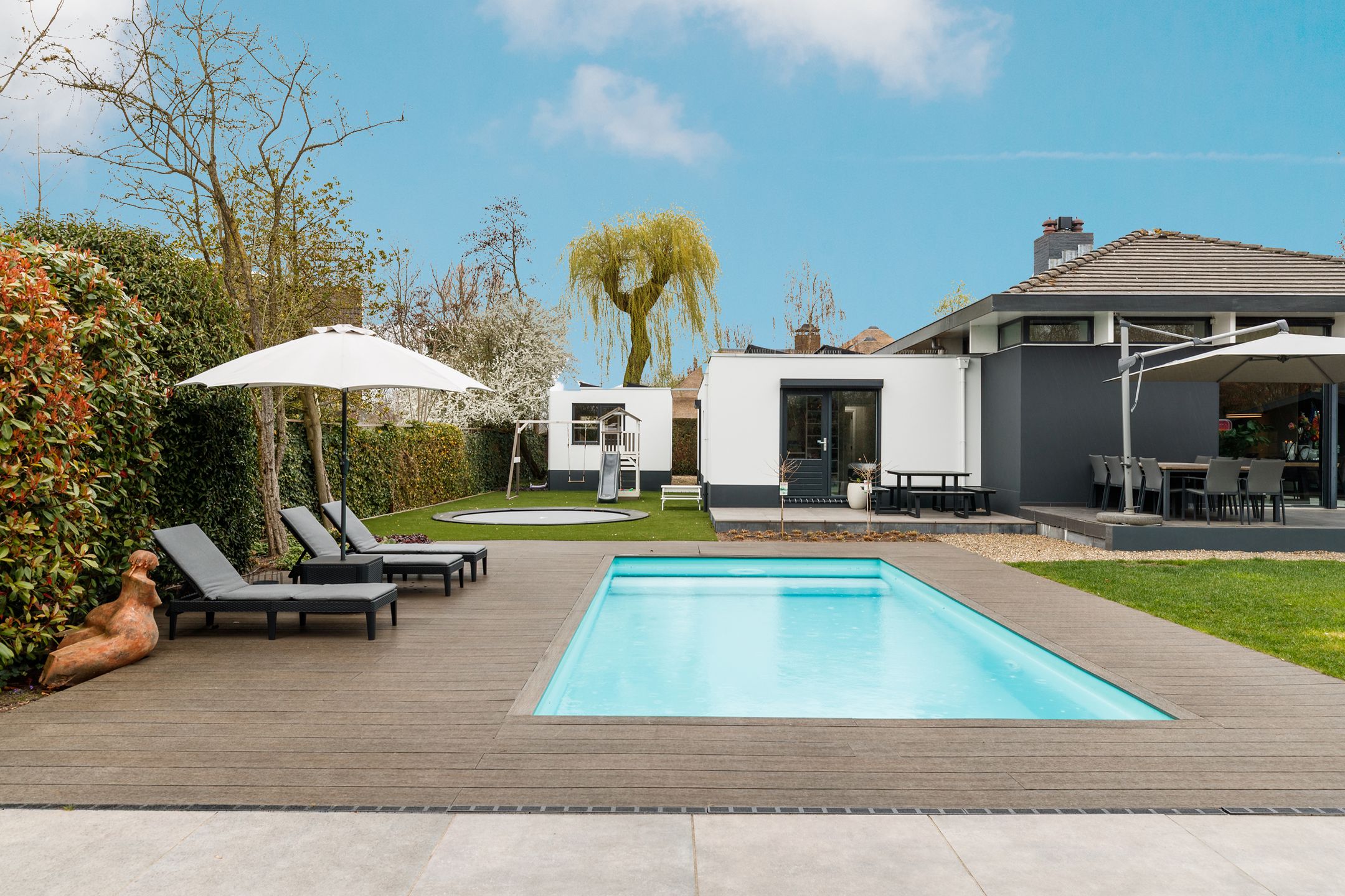 Photo 42 of Meindert Hobbemalaan 27