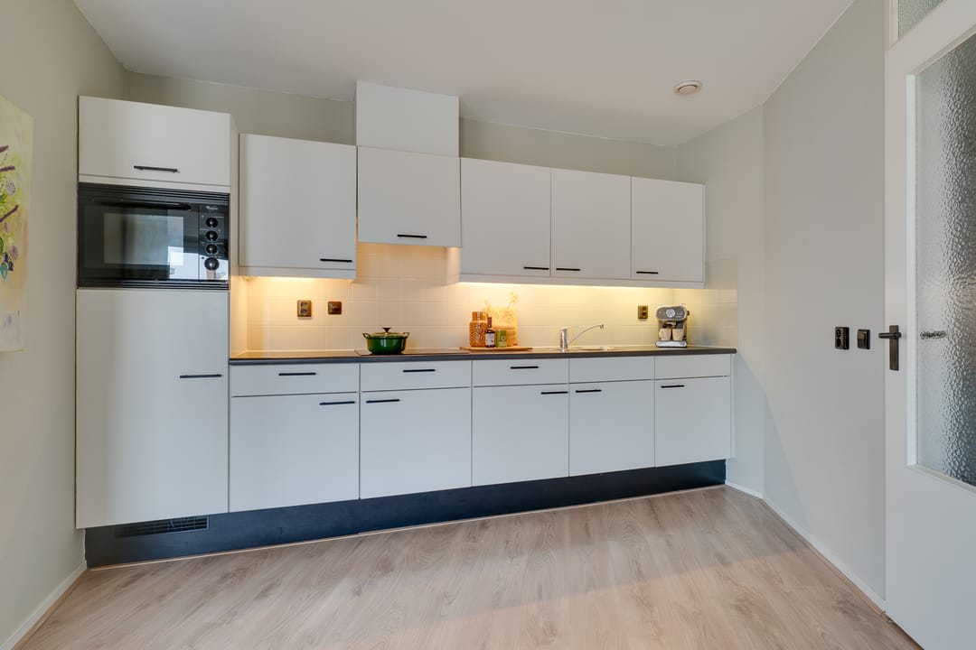 Foto 13 van Emmastraat 146