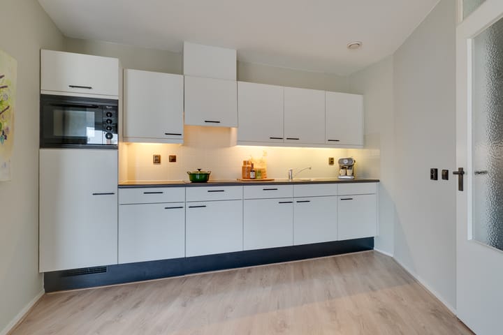 Foto 13 van Emmastraat 146