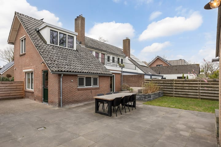 Photo 10 of Hankenhofweg 11