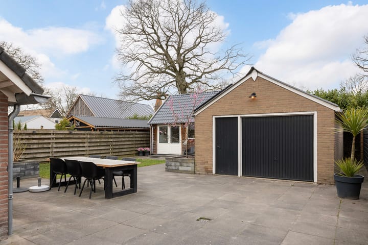 Photo 13 of Hankenhofweg 11