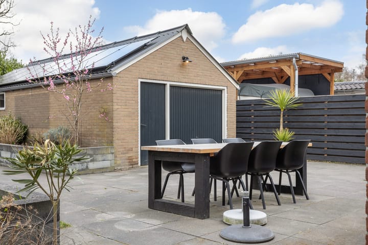 Photo 14 of Hankenhofweg 11