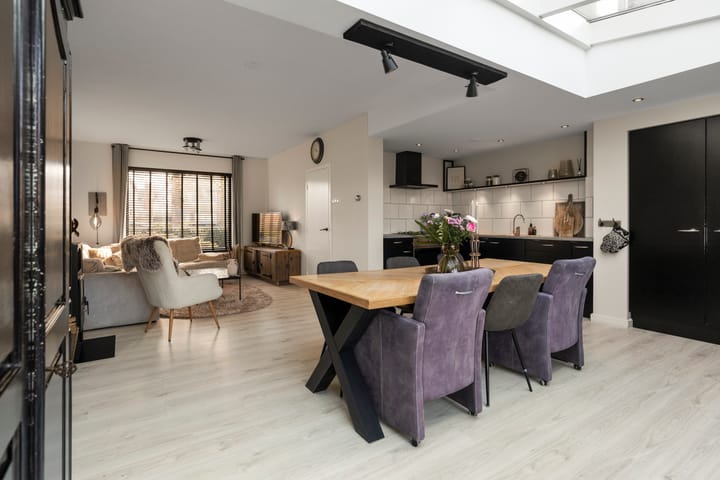 Photo 12 of Bernhardlaan 25