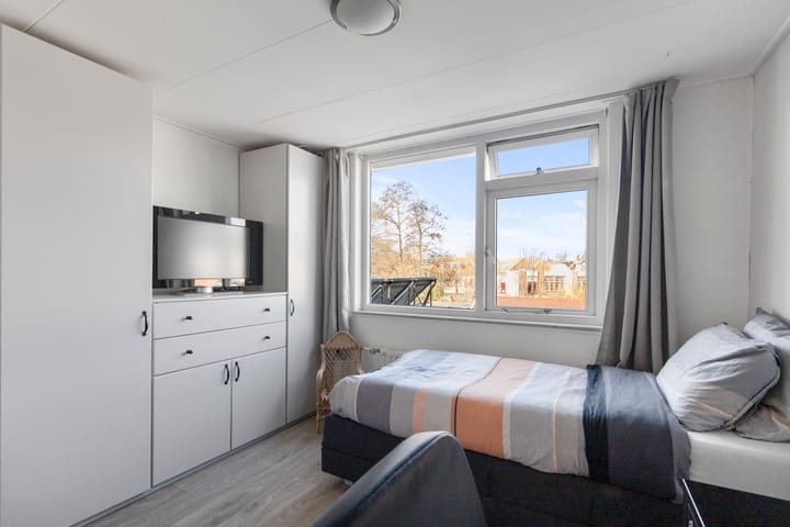 Photo 15 of Bernhardlaan 25