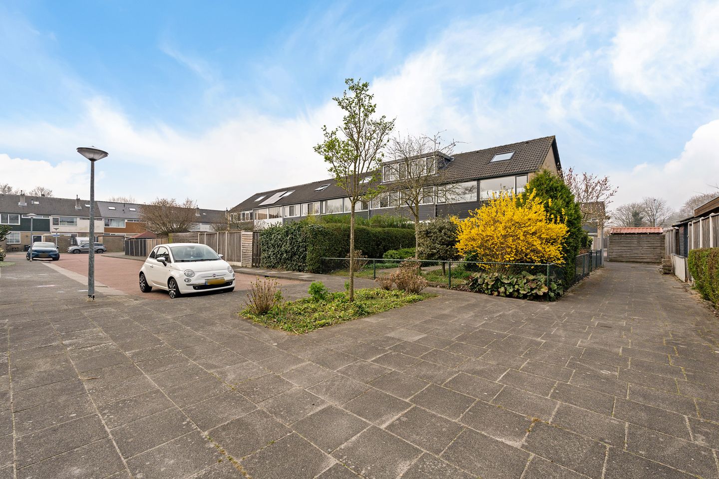 Foto 25 van Delta 83