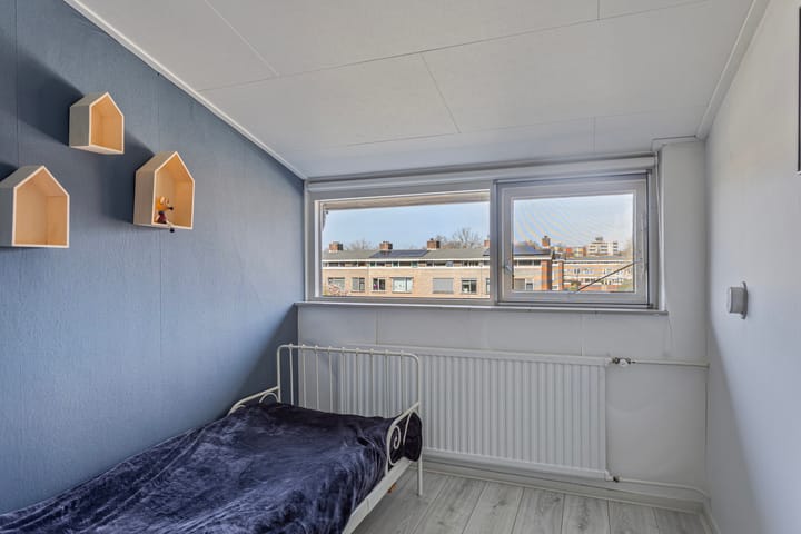 Foto 30 van Curiestraat 13